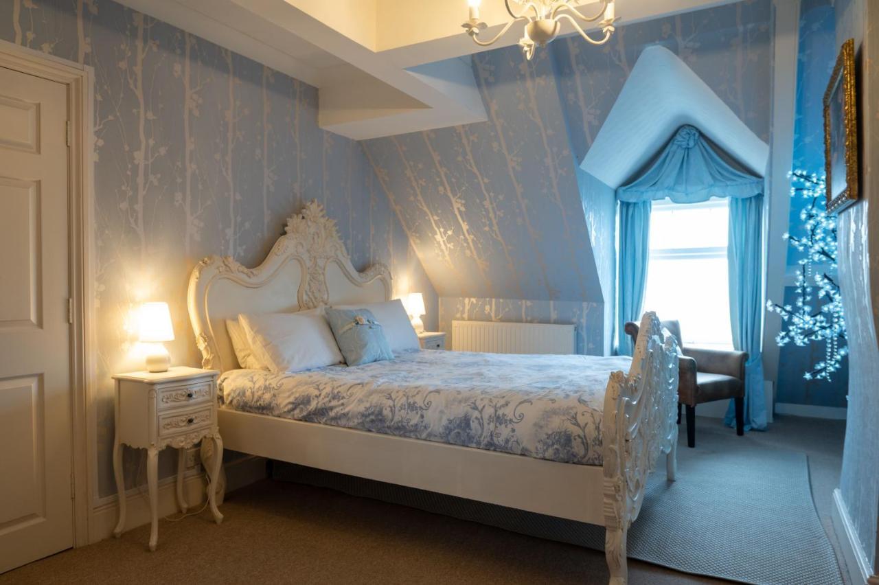 Enchanted Manor 5* Niton