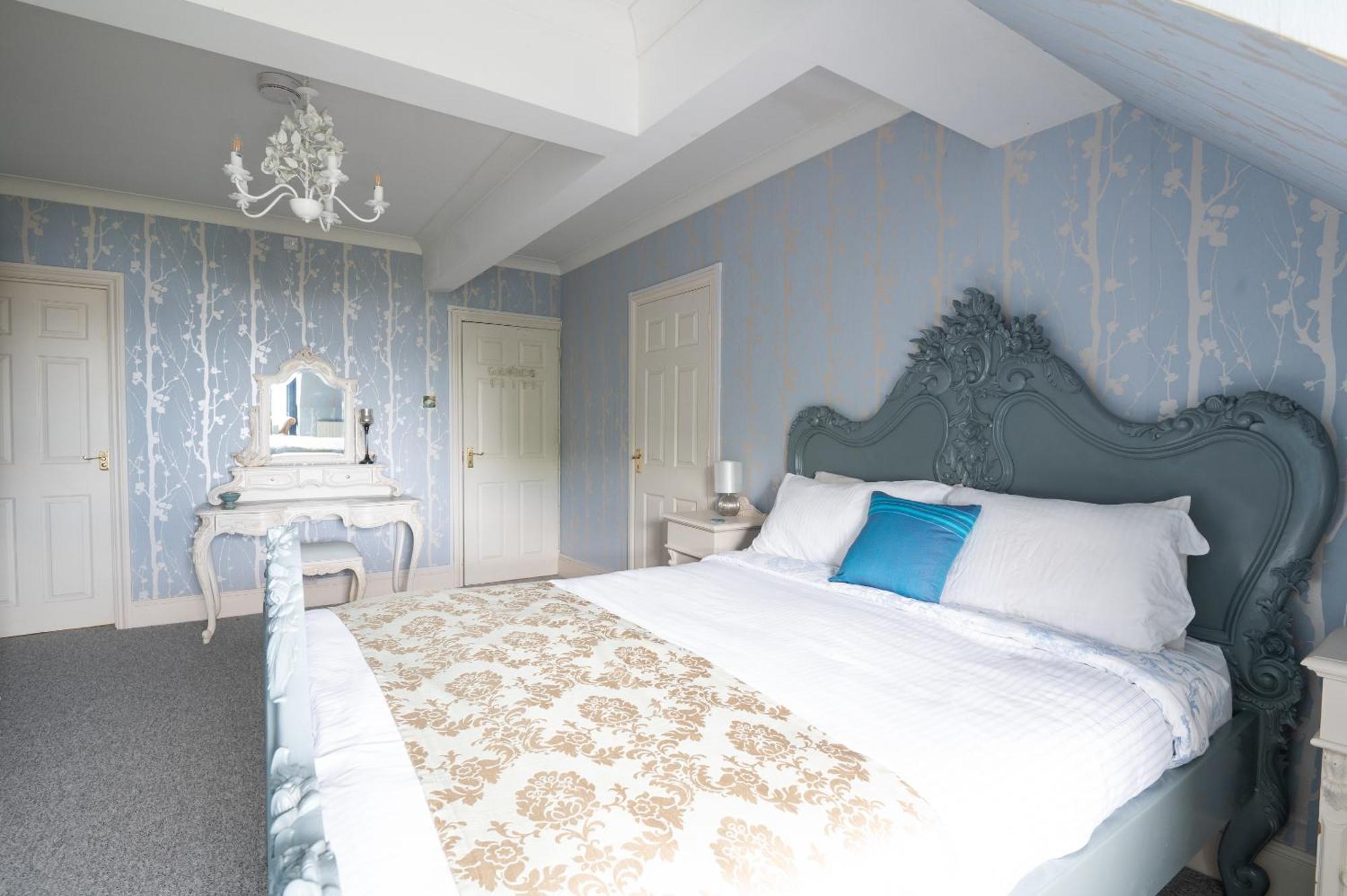 Gasthuis Enchanted Manor